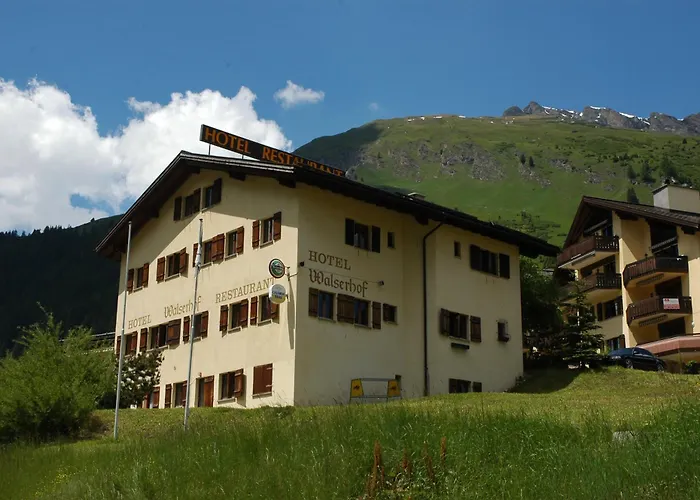 Restaurant Walserhof Otel Medels Im Rheinwald