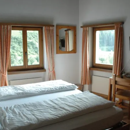 Restaurant Walserhof ホテル 2*