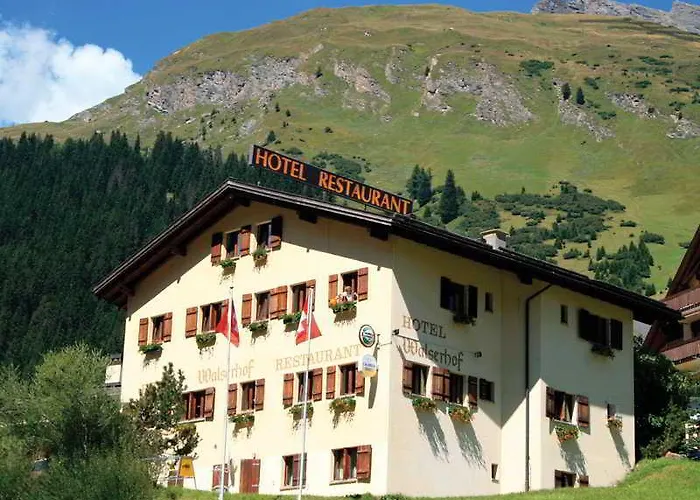 Restaurant Walserhof 2* Medels im Rheinwald